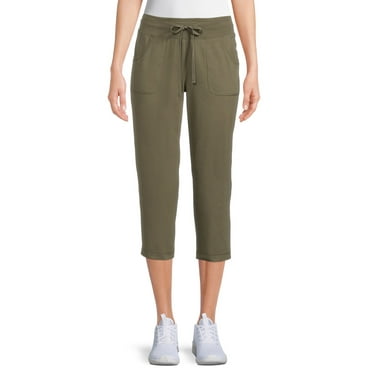 Time and Tru Women's 2-Button Stretch Denim Capri Pants - Walmart.com