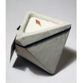 thumbnail image 2 of 2 Velas aromaticas en base de Triangulos de concreto Monte Vitro Monte Vitro Triangulo, 2 of 2