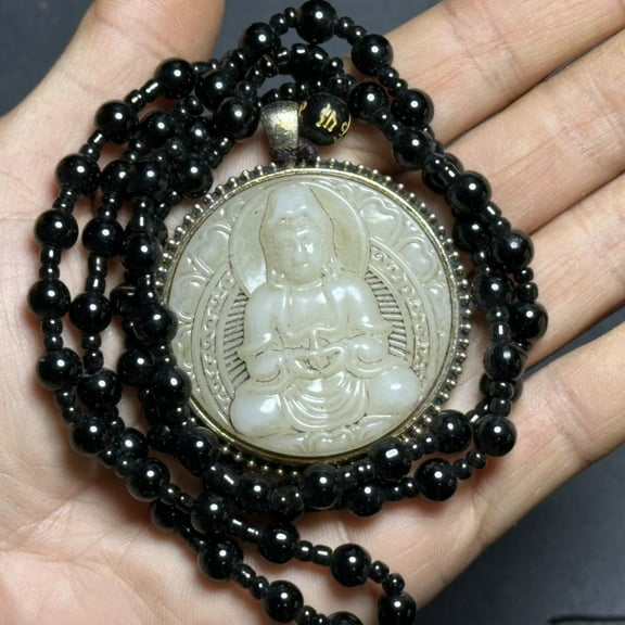 Vintage Guanyin Pendant Qing Dynasty Style Chinese Amulet Necklace Carved Ornament Collectible Jewelry for Men Women