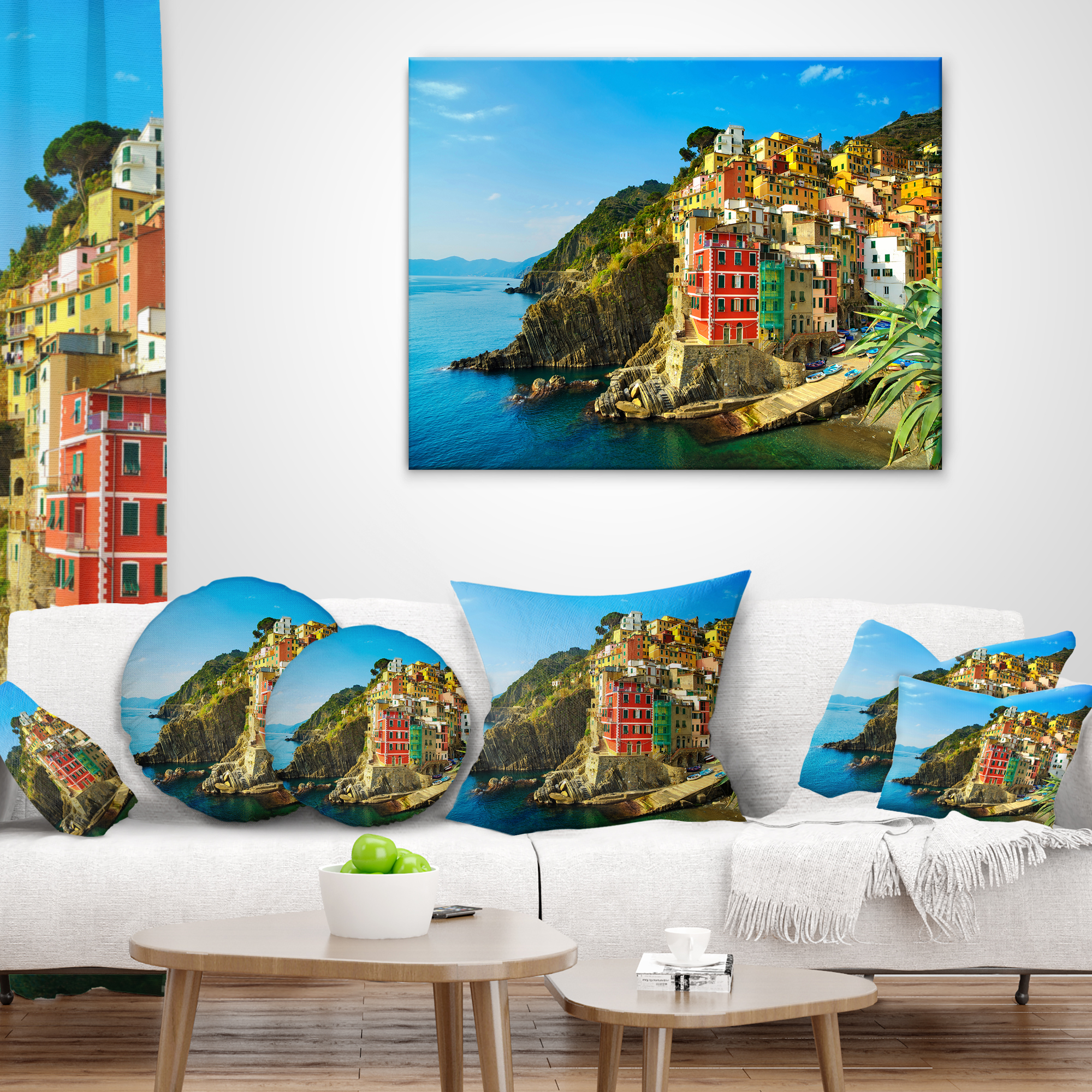 Designart Riomaggiore Village Rocky Beach - Seascape Throw Pillow - 16x16