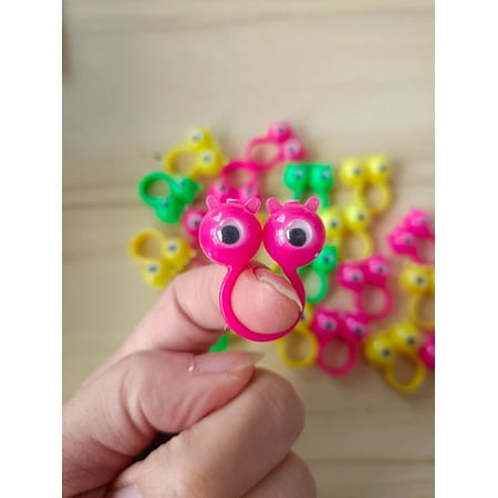 

50Pcs Eye Finger Puppets Eye On Rings Funny Eyeball Ring Party Favor Toys