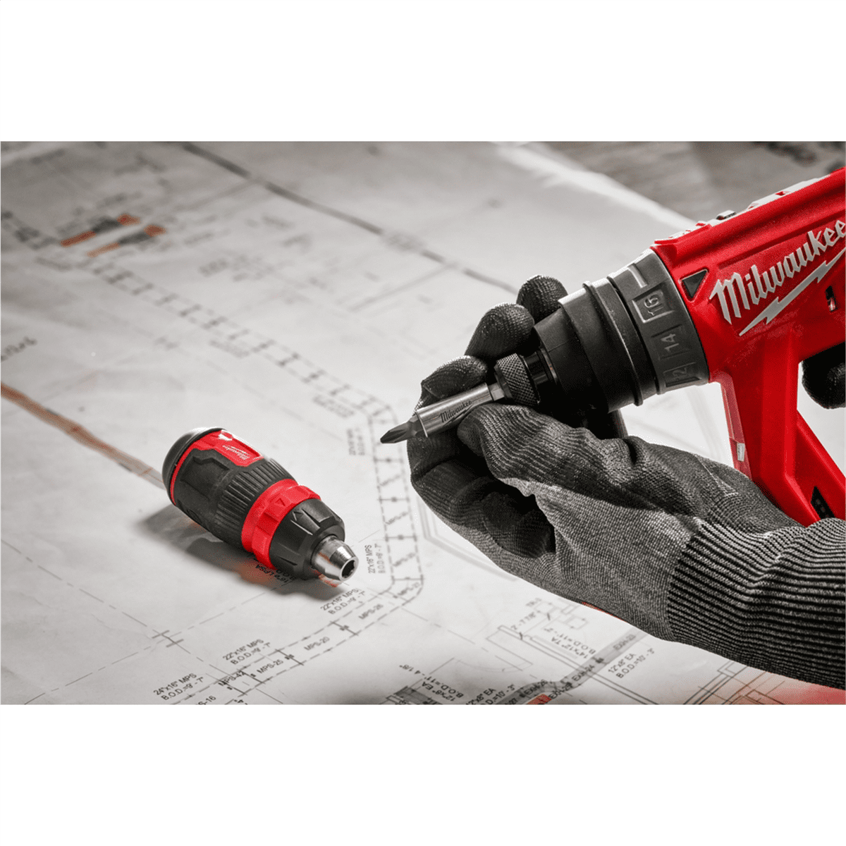 Milwaukee Tool 8-in-1 Ratcheting Compact Multi-Bit Screwdriver