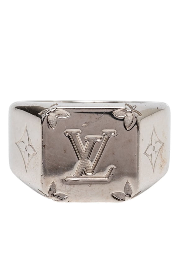 Pre-Owned Louis Vuitton Monogram Signet Ring, Finger #M, M62487, Silver Metal, Men's, LOUIS...
