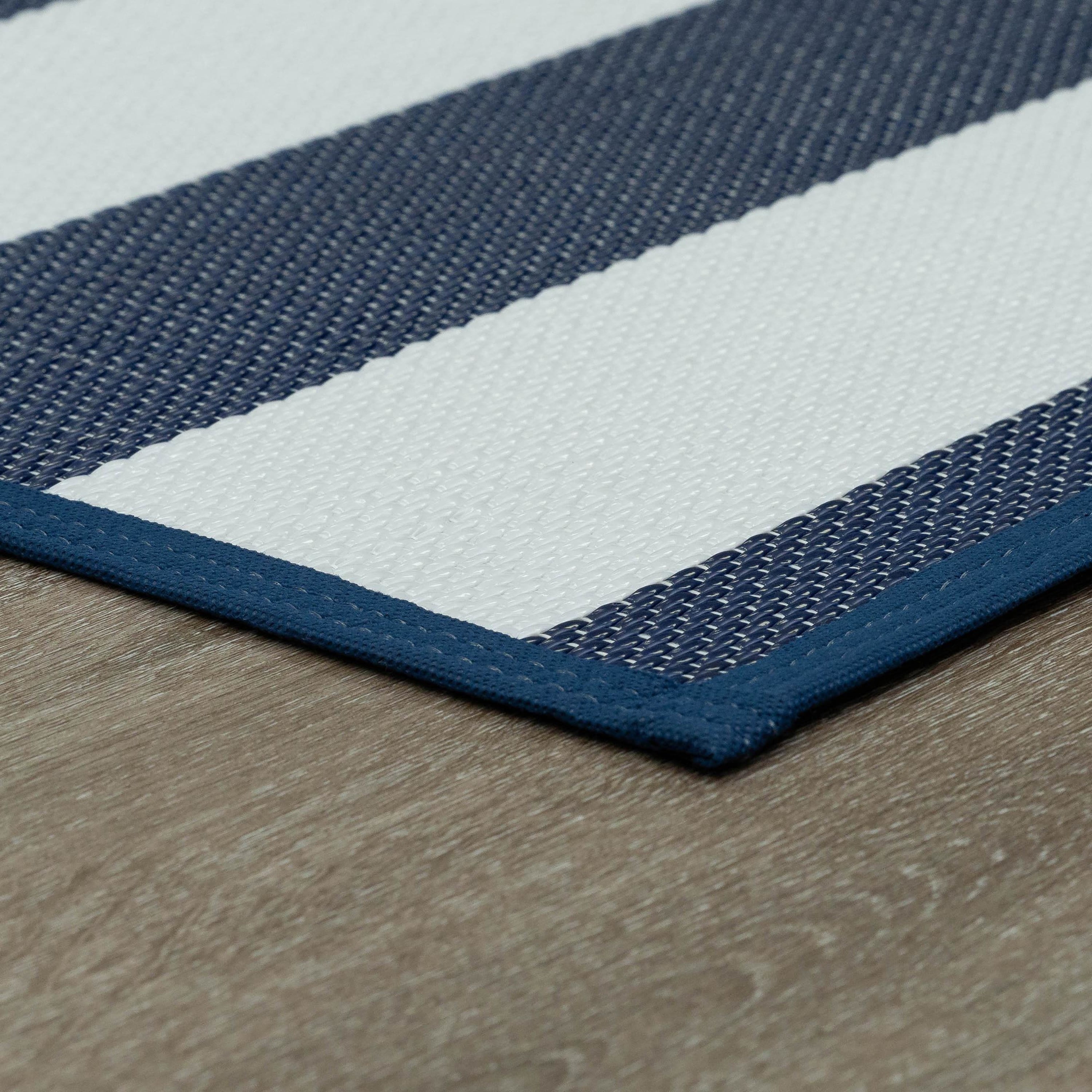 Luna Contemporary Stripe Navy and White Polypropylene Reversible Plastic Straw Outdoor Area Rug, 7'11'' x 10'3'' Rectangle