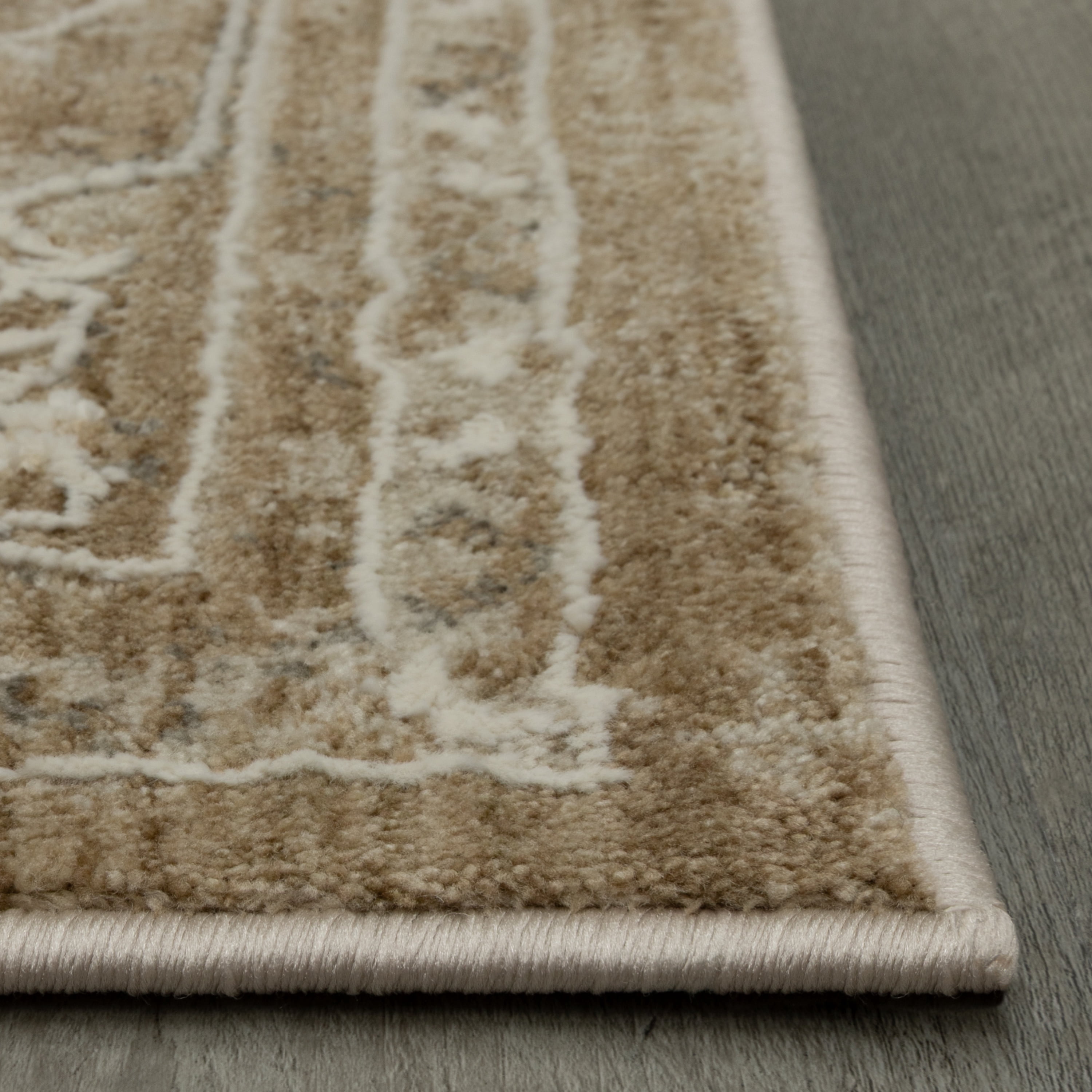 Mainstays Traditional Beige Medallion Persian Indoor Area Rug, 5'3"x7'