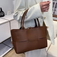 thumbnail image 1 of Bolso informal para mujer Wdftyju bolso de ocio de cuero PU con conjunto de embrague a juego, 1 of 8