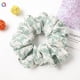 thumbnail image 5 of Scrunchies grandes de satén Scrunchies de seda de gran tamaño para cabello largo y grueso Scrunchy Bobbles Lazos para el cabello Jumbo para mujeres y niñas (4 piezas) LingWen 9024735012603, 5 of 5