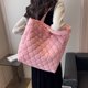 thumbnail image 4 of Bolso de mano acolchado para mujer Bolso acolchado Bolso acolchado Bolso de mano acolchado ligero Bolso de hombro acolchado, 4 of 6
