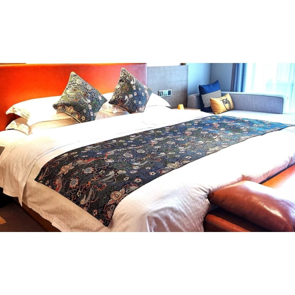 BEDRUN-STBL | WILLIAM MORRIS STRAWBERRY THIEF BLUE - BED RUNNER