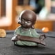 thumbnail image 5 of Estatua del pequeño monje, estatua del pequeño monje para té de arena, té morado para cerámica hecha a mano Estilo-1, 5 of 9