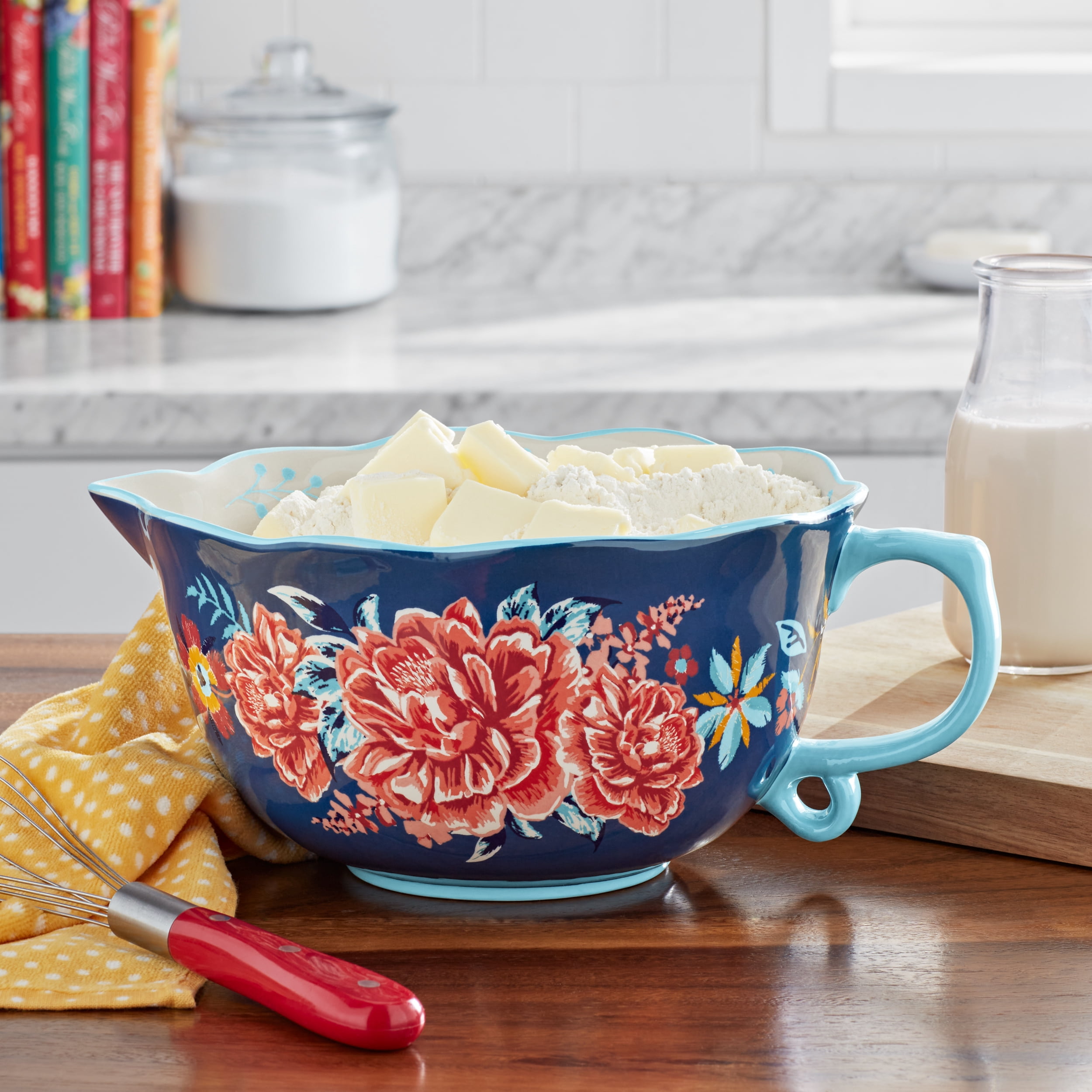 The Pioneer Woman Keepsake Floral 3.8-Quart Ceramic Batter Bowl with Spout
