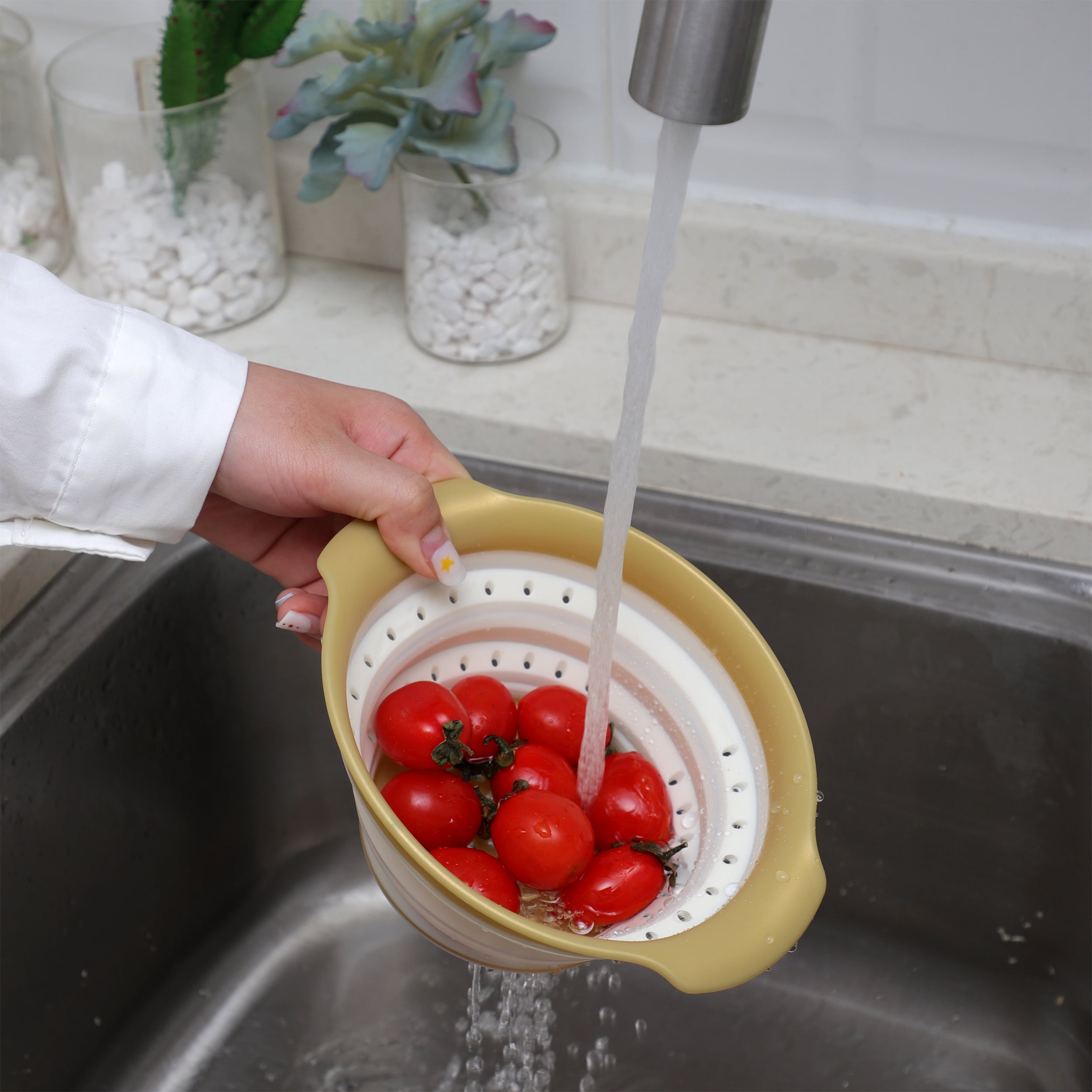 Cook With Color Collapsible Berry Colander Medium - Compact for Everyday Use