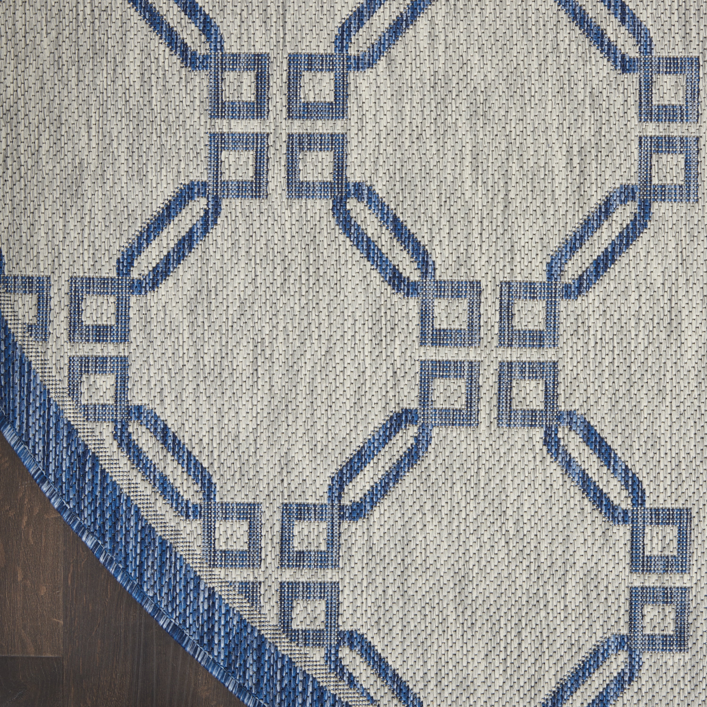 Nourison Garden Party Indoor/Outdoor Traditional Trellis Ivory Blue 7'10" x round Area Rug, (8' Round)