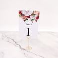 thumbnail image 1 of Tarjeta de número de mesa de 9,5x14,5 cm, Decoración rústica con soporte en forma de corazón, recuerdo de fiesta de boda, 1 of 4