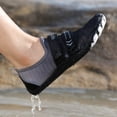 thumbnail image 3 of Minnieouse Zapatos de agua para caminar en la playa para hombres y mujeres, zapatillas de deporte para caminar en cuclillas, antideslizantes, de Calzado Gris talla 46, 3 of 6