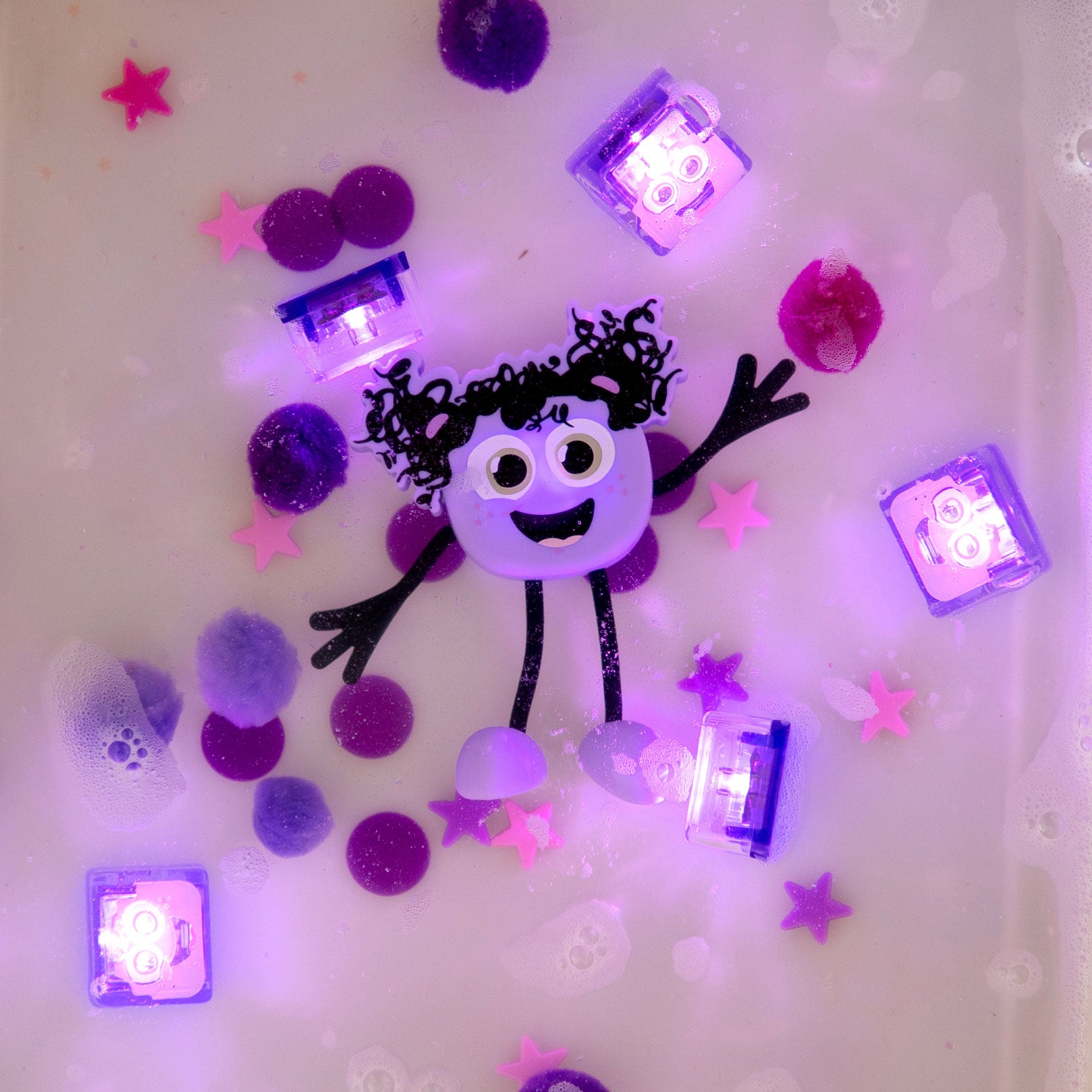 Glo Pals Lumi Character and 2 light up cubes