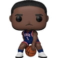thumbnail image 2 of FUNKO POP NBA KINGS DE'AARON FOX #203, 2 of 2
