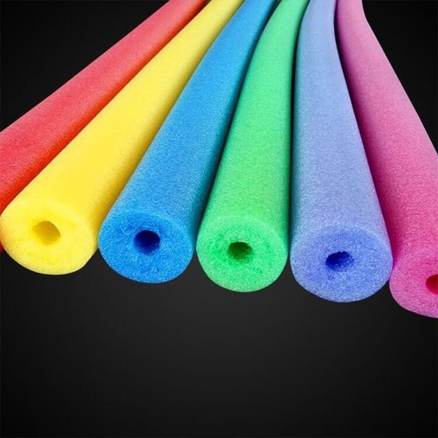 2 fideos de piscina con 2 conectores, fideos de espuma huecos de 59 pulgadas para nadar en la piscina, fideos de espuma