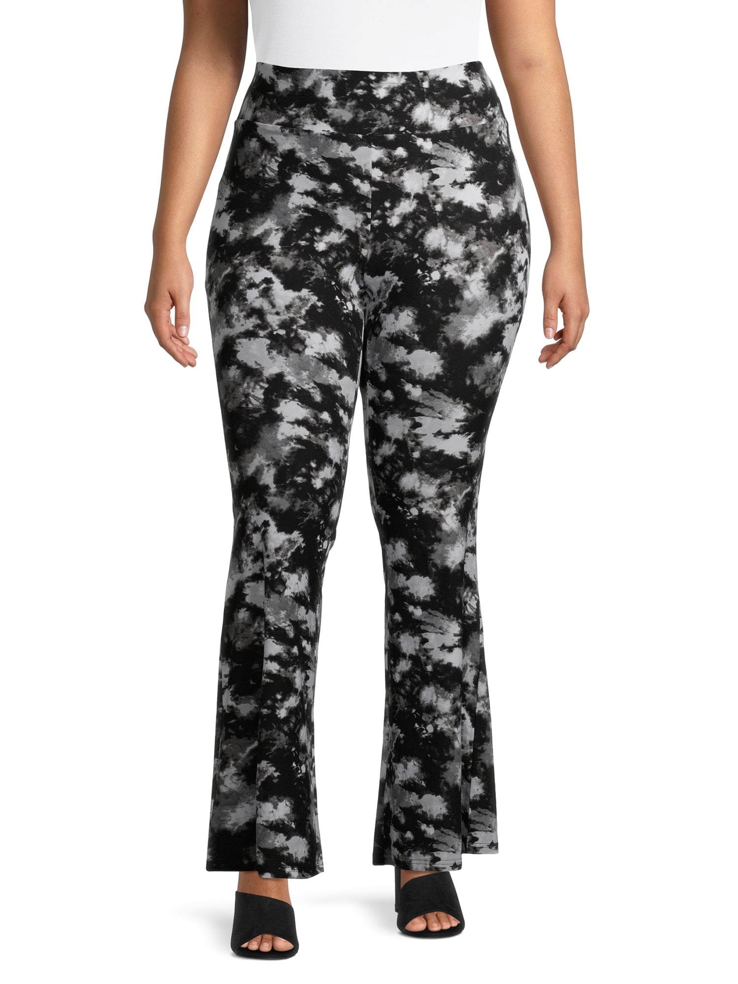 No Boundaries Juniors' Plus Size Pull On Sueded Flare Pants - Walmart.com