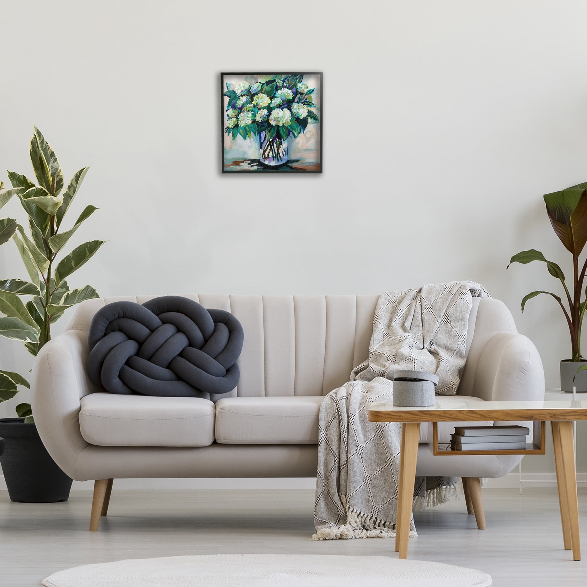 Stupell Industries Full Jaimes Bouquet Botanical & Floral Painting Black Framed Art Print Wall Art, 17 x 17