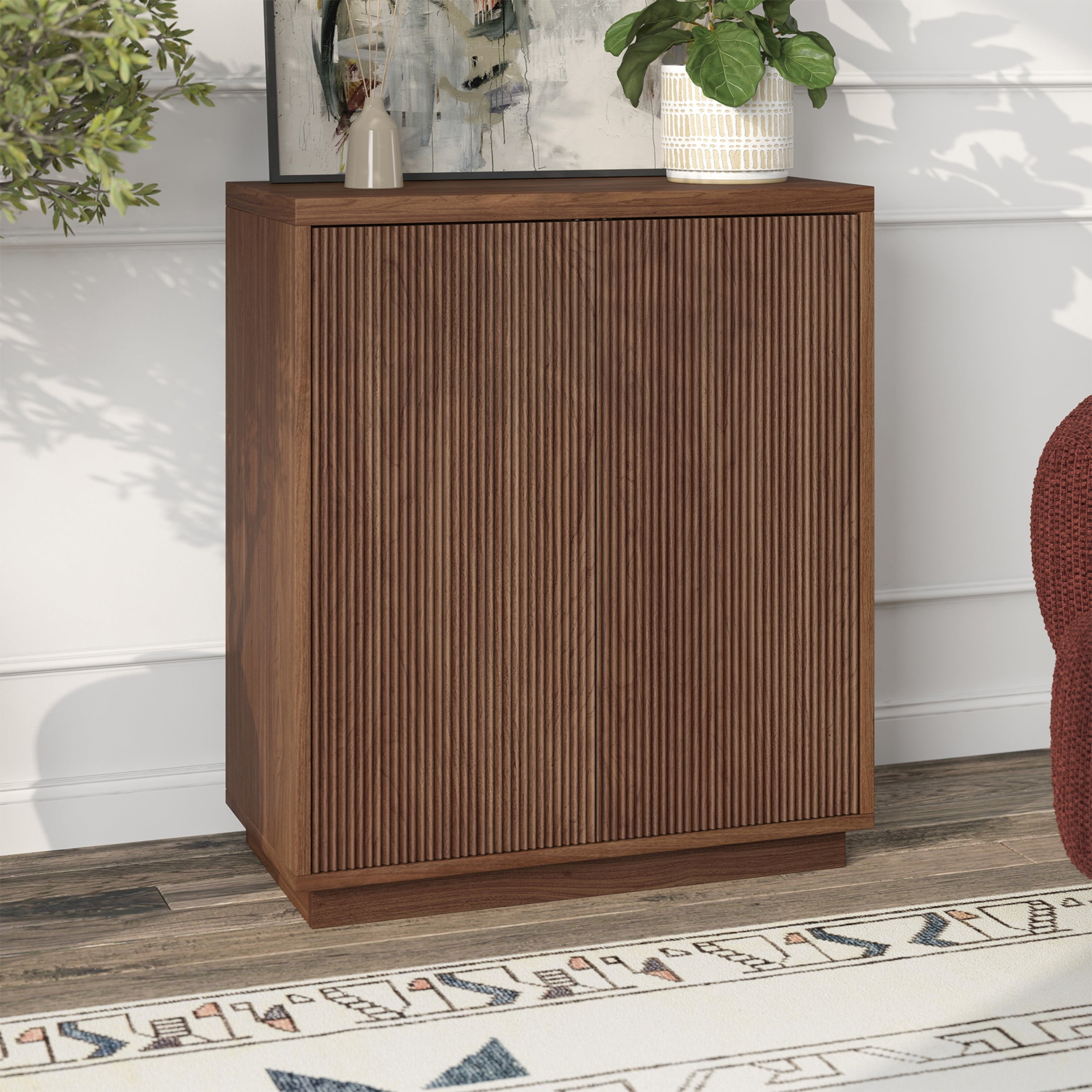 Evelyn&Zoe Modern/Contemporary 28" Wide Satin Walnut Accent Cabinet