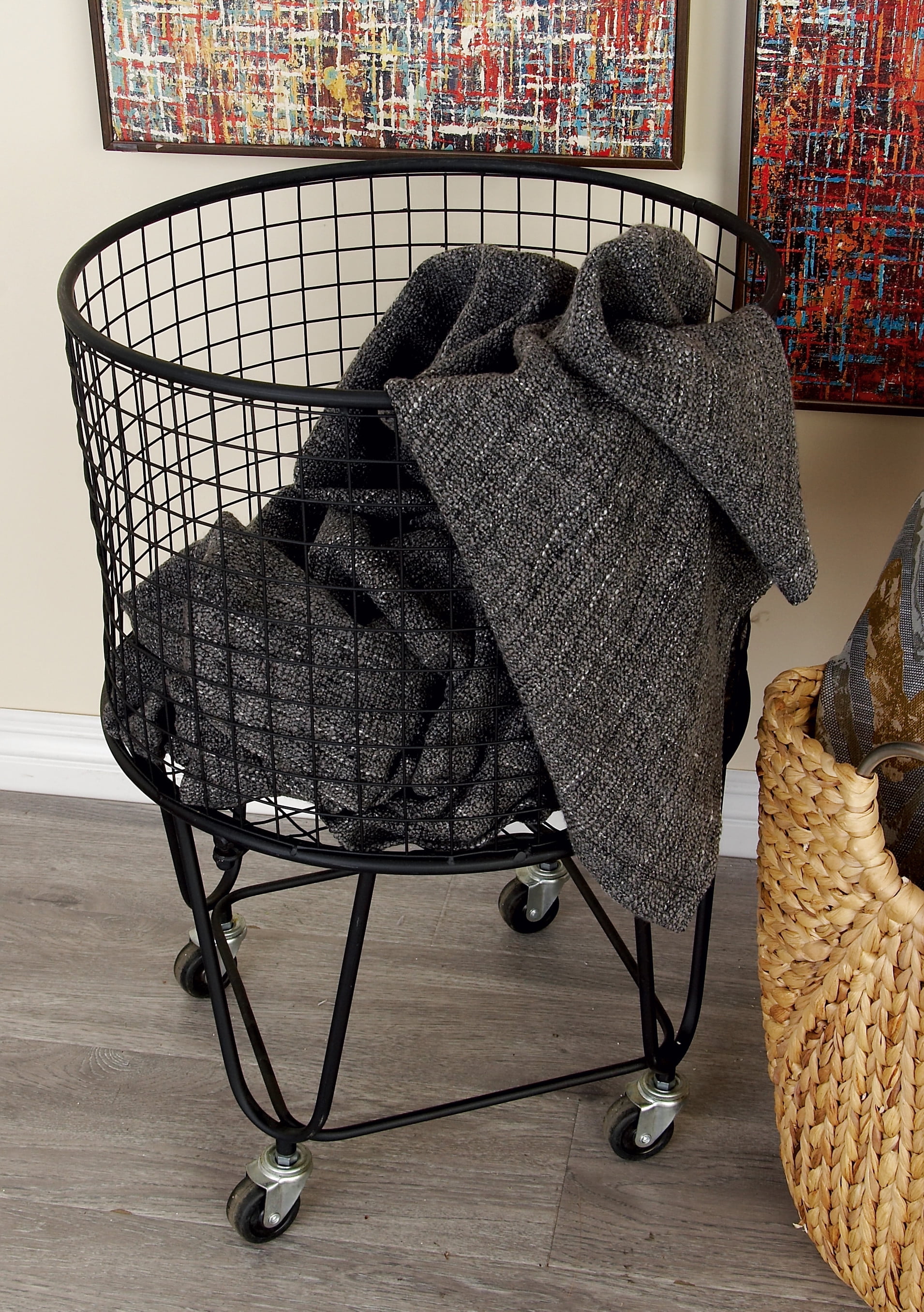 CosmoLiving by Cosmopolitan Large Round Black Metal Hamper Basket with