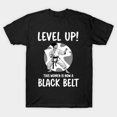 thumbnail image 1 of T-Shirt Unisexe Progress Milestone Martial Arts Black Belt Ranking Reward, jusqu'à la Taille 3TG., 1 of 4