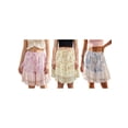 thumbnail image 3 of Shorts bombachos para mujer hasta la rodilla con estampado floral, cintura elástica con cordón ajustable, ribete de encaje y patchwork. Shorts casuales coquetos., 3 of 9