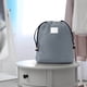 thumbnail image 2 of Bolsa organizadora de artículos de viaje impermeable con cierre de cordón para guardar ropa, zapatos y accesorios de forma eficiente en vacaciones familiares y salidas al gimnasio. Aestivo |, 2 of 6