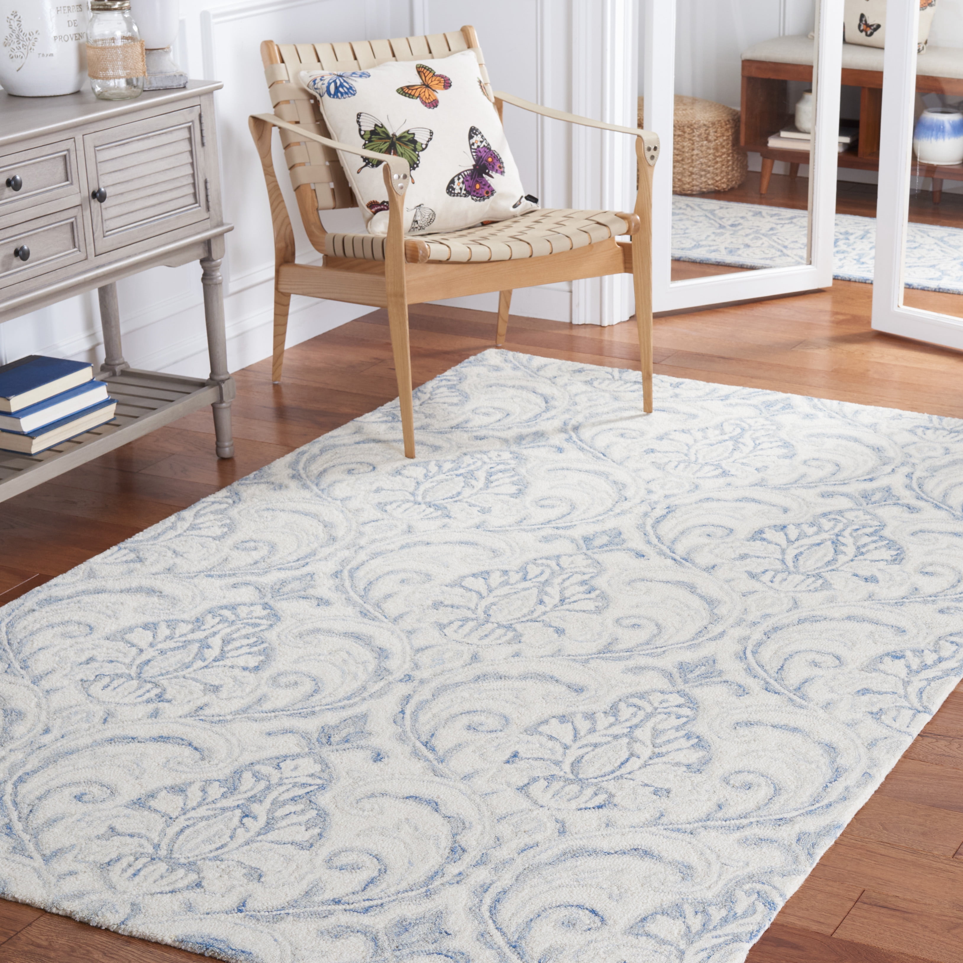 SAFAVIEH Micro-Loop Cornelius Floral Area Rug, Ivory/Blue, 2'6" x 4'