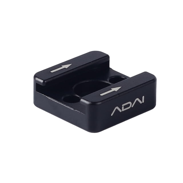 Soporte de aleación de aluminio para accesorios con rosca 1/4" y 2 tornillos M2.5 - Ideal para micrófonos y luces LED, compacto y resistente (2.5x2.5x0.9cm)