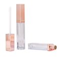 thumbnail image 1 of NATUWORLD 6 recipientes vacíos de tubos de brillo de labios de 0.2 fl oz con aplicador de cepillo y tapa de oro rosa, botella de bálsamo labial, contenedores para muestras de lápiz labial DIY, aceite, 1 of 5