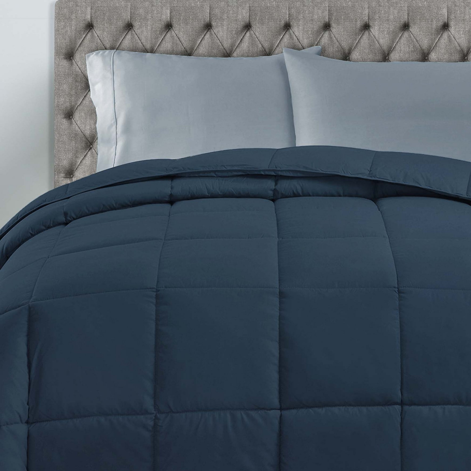 Superior Classic Reversible Comforter, Full/Queen, Blue