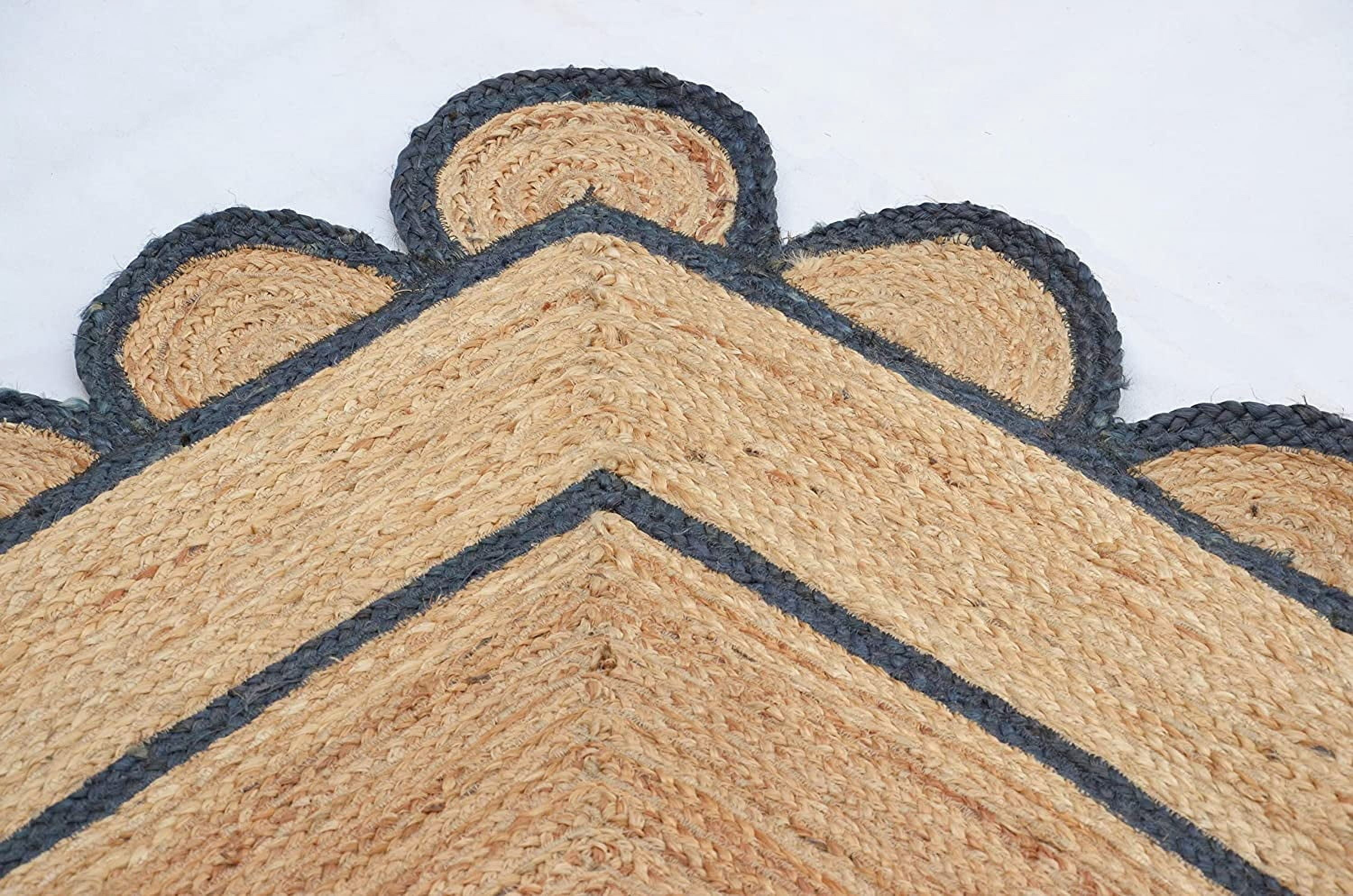 KLAVATE Natural Jute Hand Braided Scalloped Area Rug