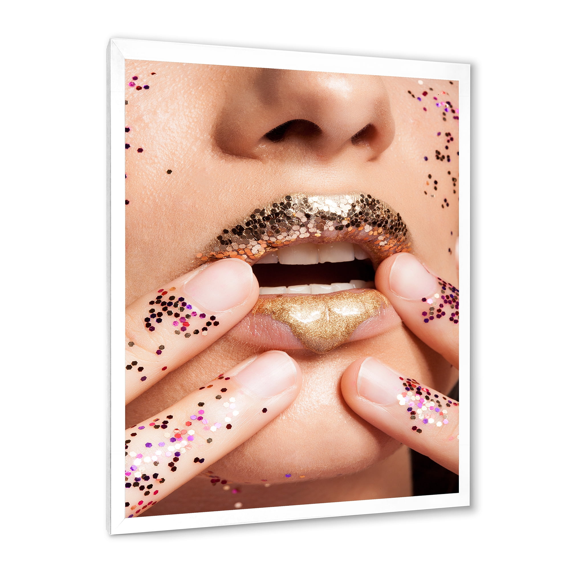 Designart 'Female With Golden Lips and Glitter On Her Hands' Modern Framed Art Print