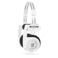 thumbnail image 1 of Auriculares inalámbricos Koss Porta Pro 2.0 Bluetooth On-Ear, batería de más de 20 horas, carga USB-C, micrófono, paso de audio analógico, estilo retro, blanco ártico, 1 of 7