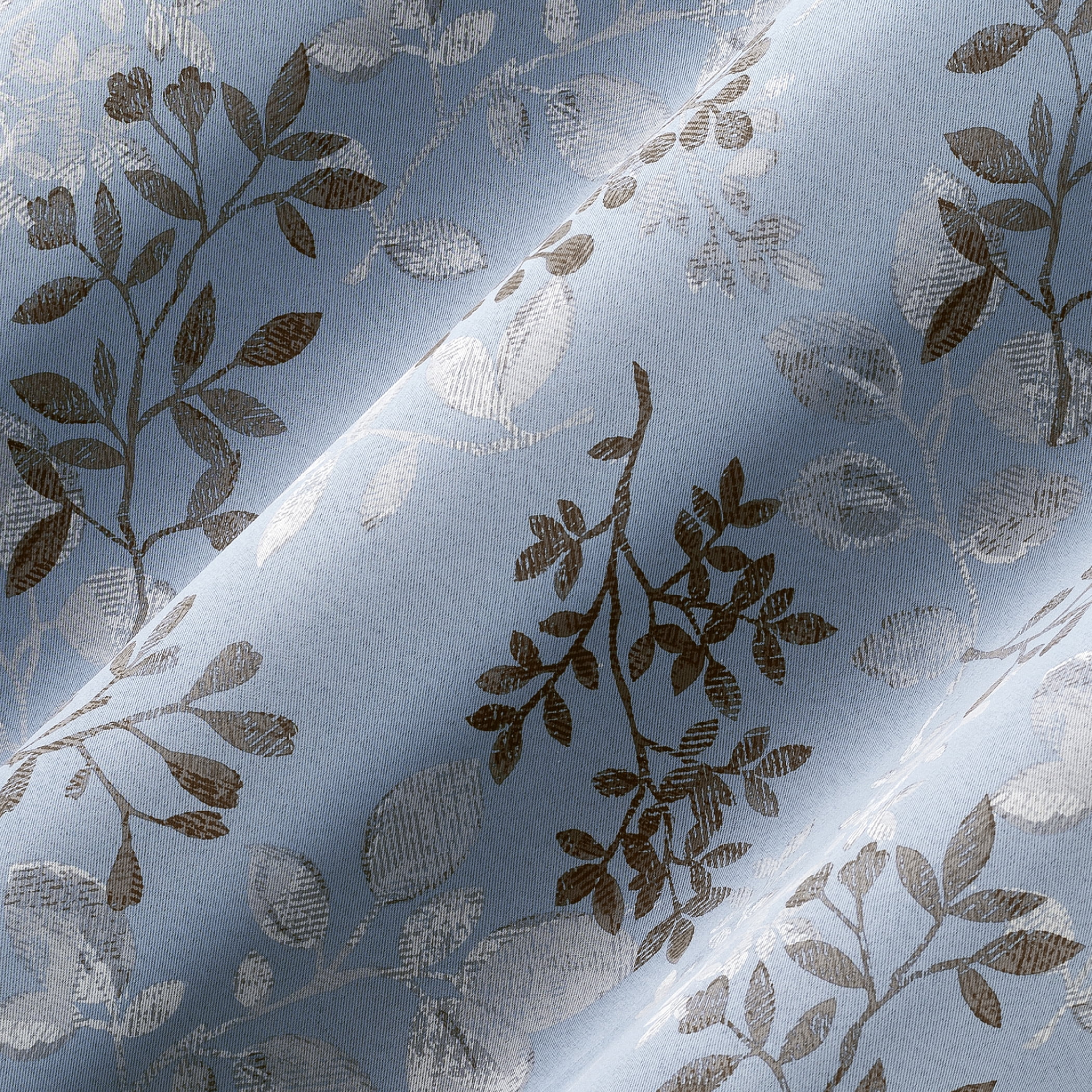 Mainstays Blackout Grommet Single Curtain Panel, 1 Panel, Blue Botanical, 40"W x 95"L