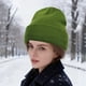 thumbnail image 2 of Gorro protector de punto acrílico para mujer | Gorro para control de encrespamiento para el cabello forrado de satén | Sombrero elástico elástico cálido para invierno | Pack de 1 | Poliéster, 2 of 5