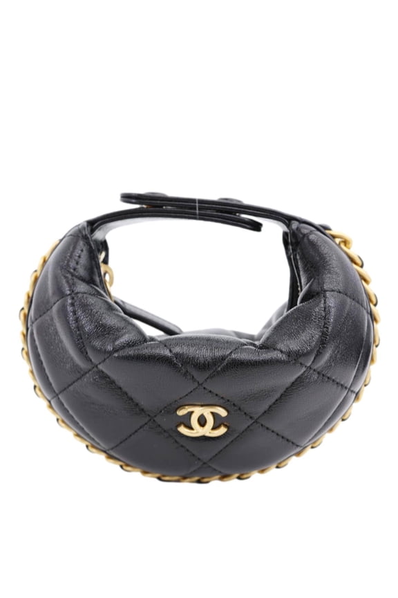 Pre-Owned Chanel Chain Around Mini Quilted Lambskin Leather Pouch Black