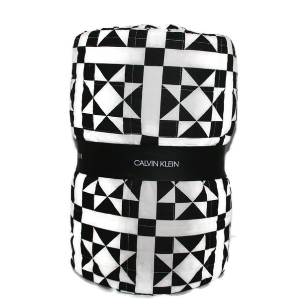 Calvin Klein Black Abigail Queen Quilt, Bedding