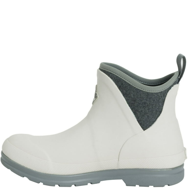 White 2025 muck boots