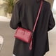 thumbnail image 4 of Bolso de mano de piel auténtica, bandolera informal, monedero para teléfono móvil a la moda para mujer, 4 of 6
