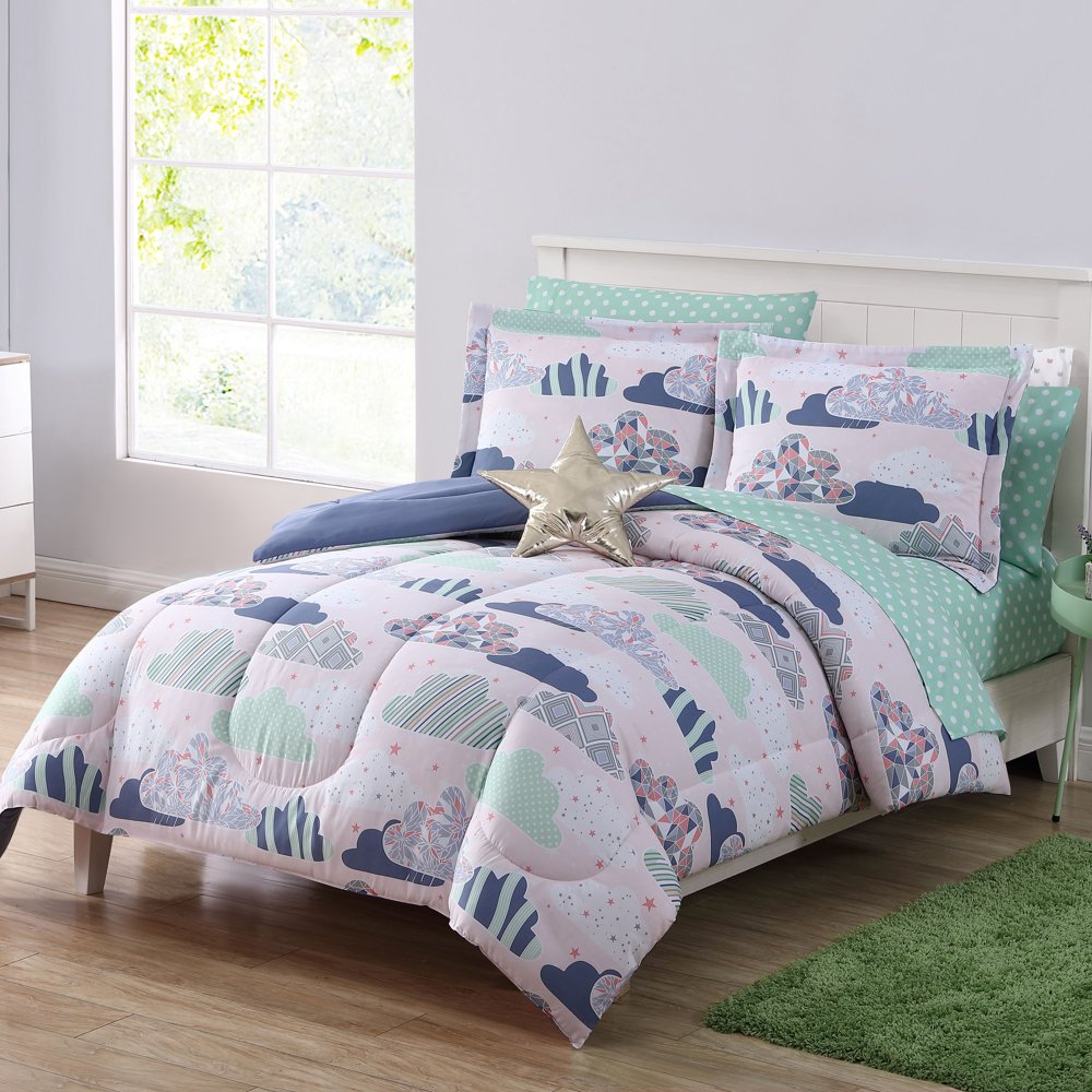 Your Zone Dreaming Star Bed in a Bag with Decorative Pillow Walmart