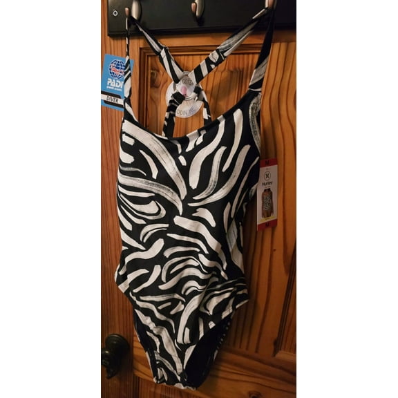 Hurley Women's UPF 50 Sun Protection One Piece Swimsuit (1758043)