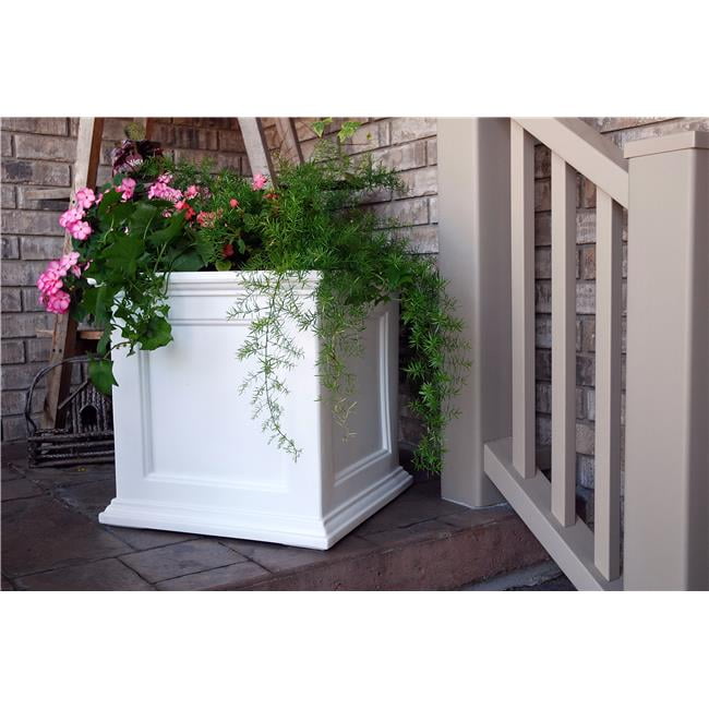 Fairfield Square White Self-Watering Polyethylene Planter 22"