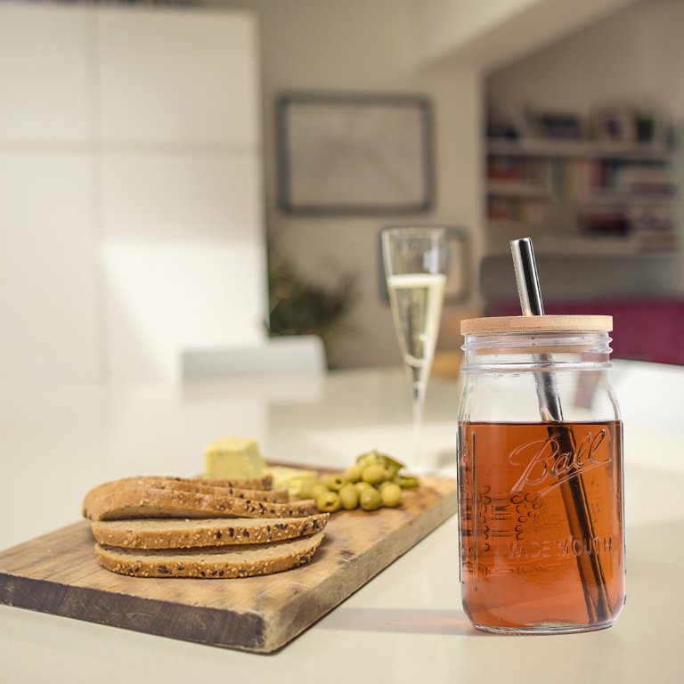 Glass Mason Jar Mug with Handle, Metal Lid and Straws