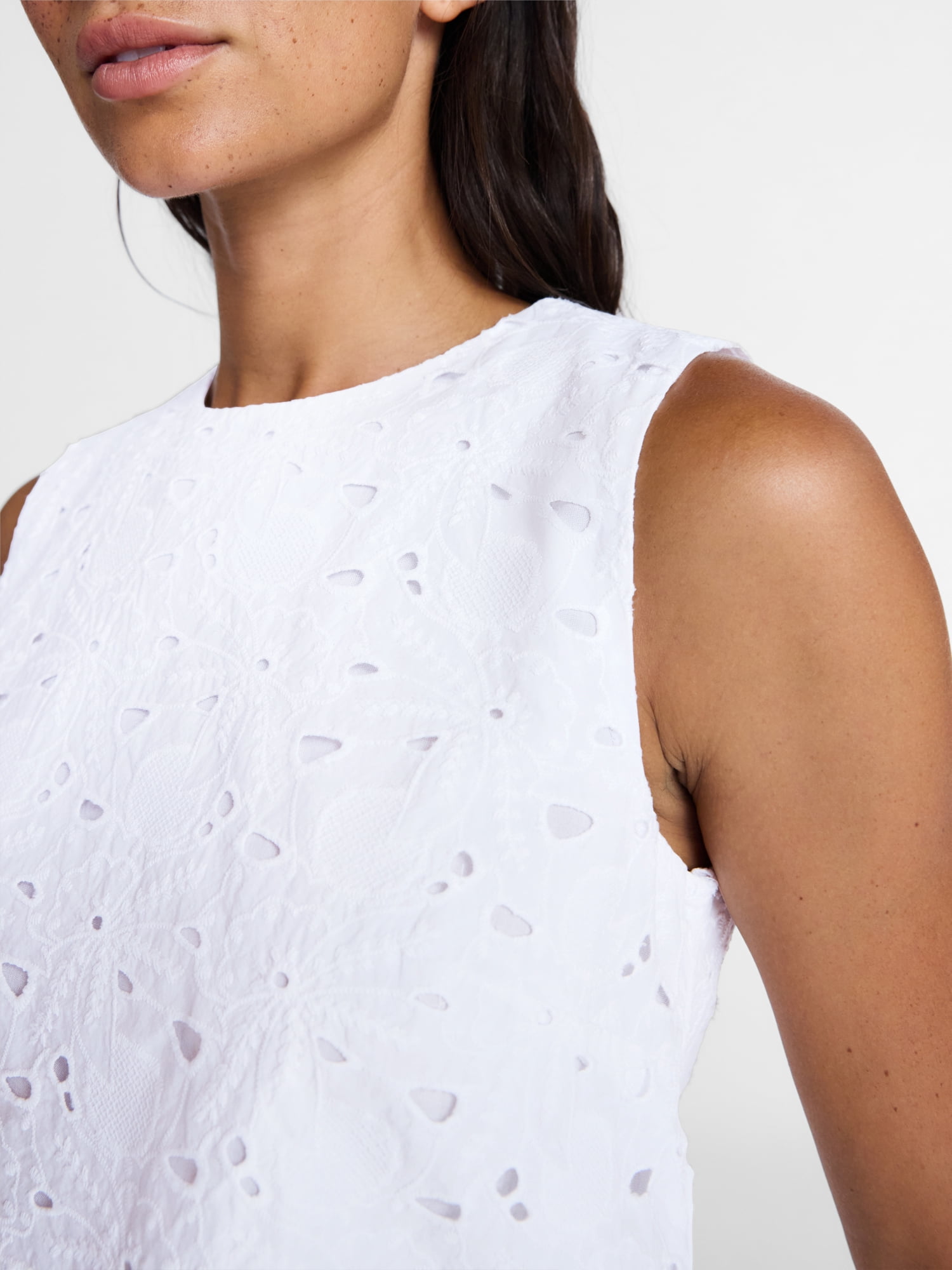 Time and Tru Women’s and Women’s Plus Eyelet Embroidered Top, Sizes XS-4X