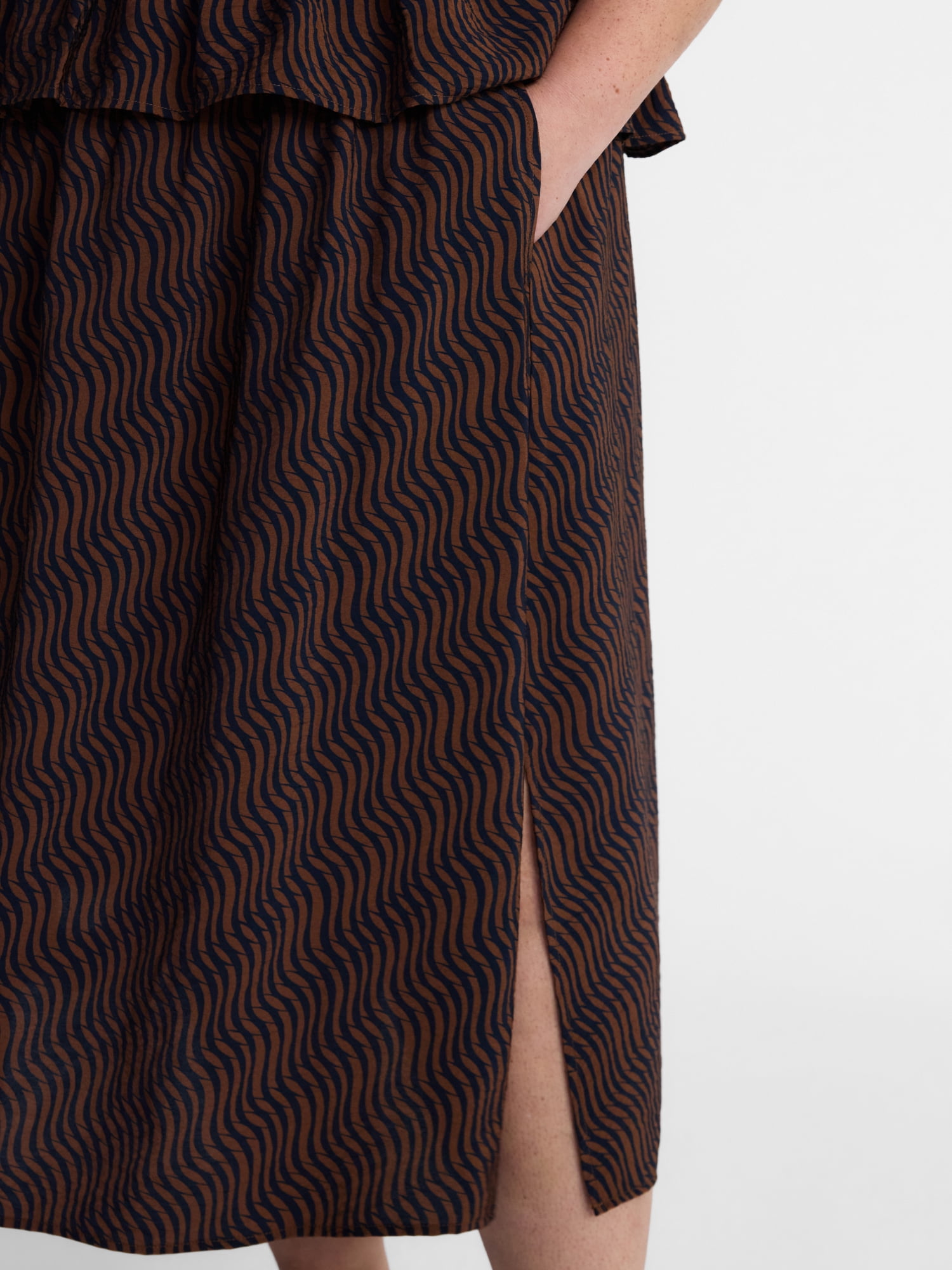 Terra & Sky Women’s Plus A Line Midi Skirt, Sizes 0X-5X