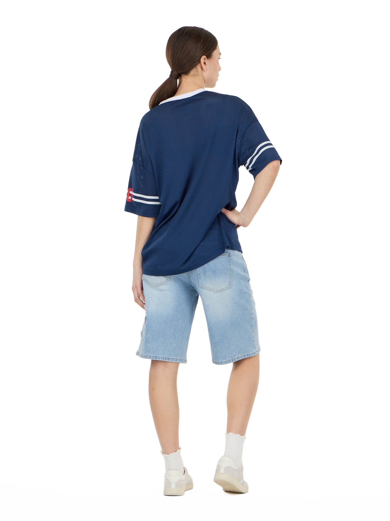 Forever 21 Women's Mesh Oversized England Soccer Jersey Tee, Sizes XXS-XXL