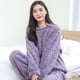 thumbnail image 1 of Conjunto cálido de pijama de vellón coral de Jacquard para mujer, otoño e invierno, ropa de hogar de franela cálida con forro polar grueso para parejas, 1 of 6